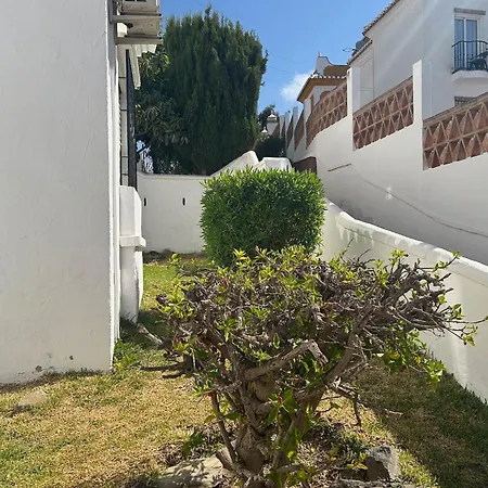Tropicanab11 Дом отдыха *